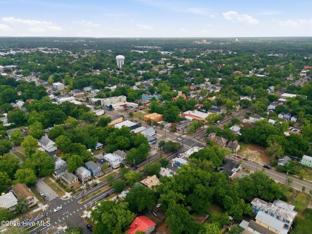 505 S 5th Avenue, Wilmington, NC 28401