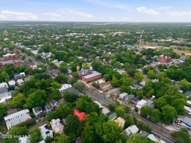 505 S 5th Avenue, Wilmington, NC 28401