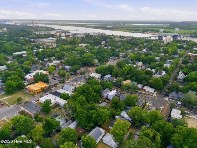 505 S 5th Avenue, Wilmington, NC 28401