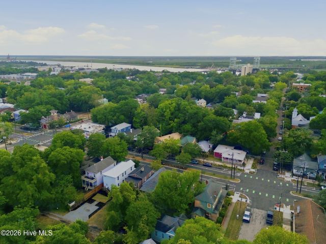 505 S 5th Avenue, Wilmington, NC 28401