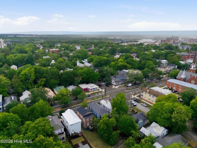 505 S 5th Avenue, Wilmington, NC 28401