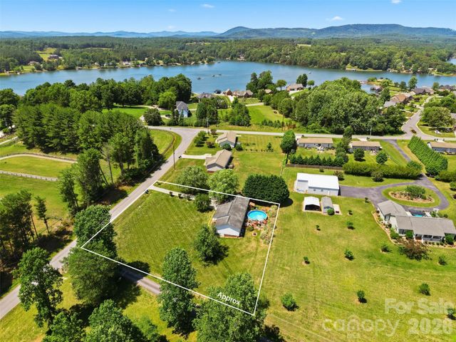 57 Riverview Road, Taylorsville, NC 28681