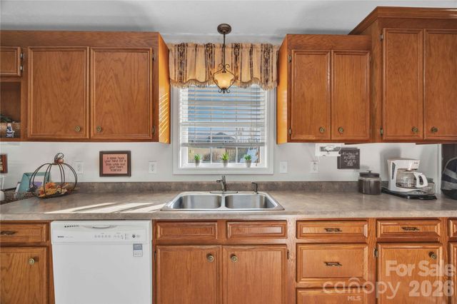 57 Riverview Road, Taylorsville, NC 28681