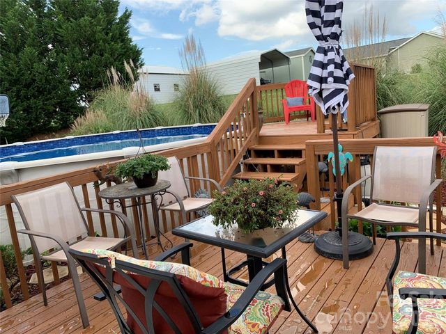 57 Riverview Road, Taylorsville, NC 28681