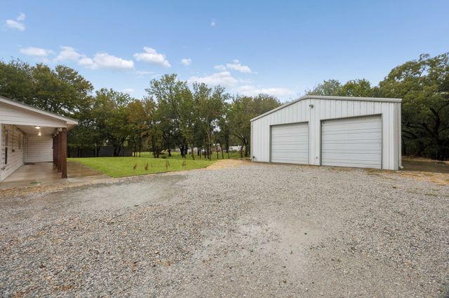 1382 Rogers Road, Newark, TX 76071