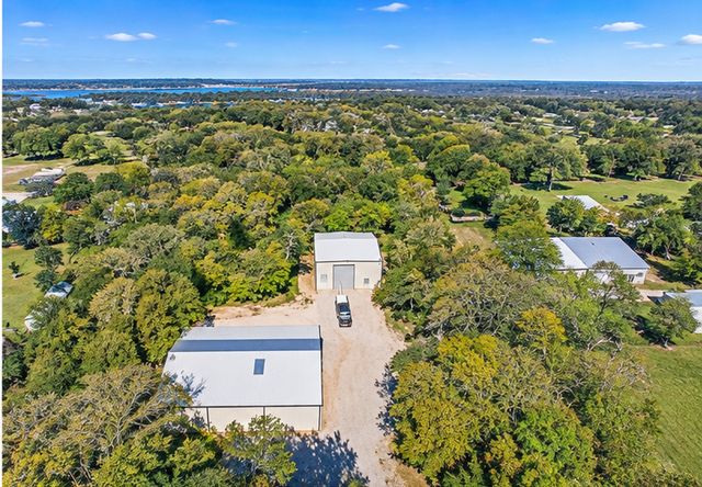 1382 Rogers Road, Newark, TX 76071