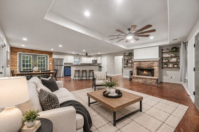 1382 Rogers Road, Newark, TX 76071