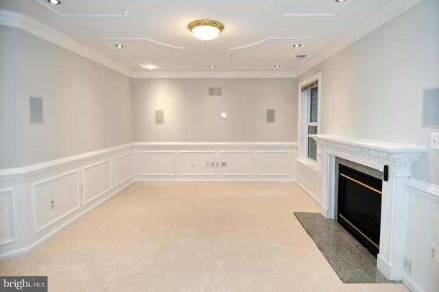 2444 LAURA MARK LN, Herndon, VA 20171