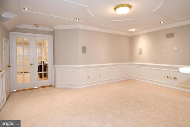 2444 LAURA MARK LN, Herndon, VA 20171