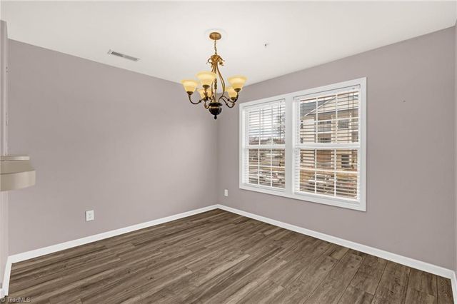 2204 Mcconnell Drive, Kernersville, NC 27284