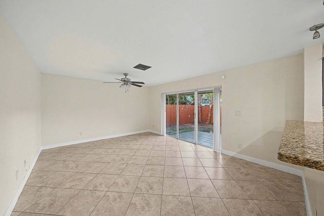 5789 WOODLAND POINT Drive, Tamarac, FL 33319