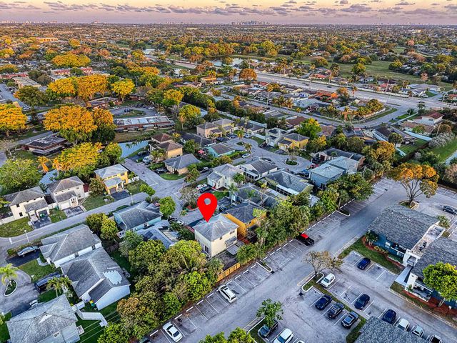 5789 WOODLAND POINT Drive, Tamarac, FL 33319