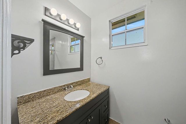 5789 WOODLAND POINT Drive, Tamarac, FL 33319