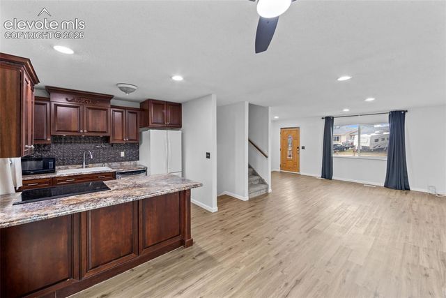 1727 Chautauqua Drive, Colorado Springs, CO 80915