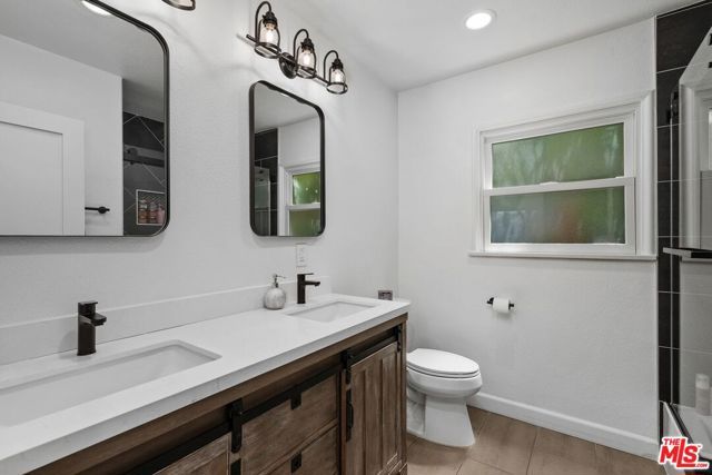 3304 Shelby Drive, Los Angeles, CA 90034