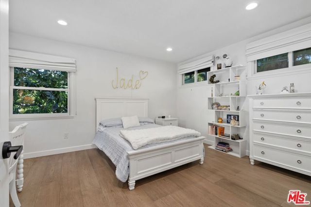 3304 Shelby Drive, Los Angeles, CA 90034