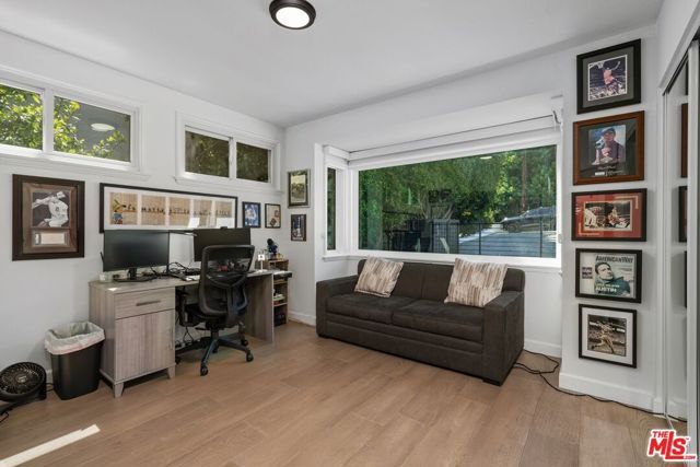3304 Shelby Drive, Los Angeles, CA 90034