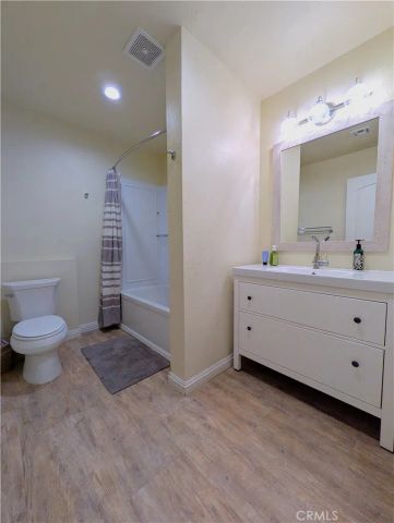 693 Knight Avenue, Big Bear Lake, CA 92315