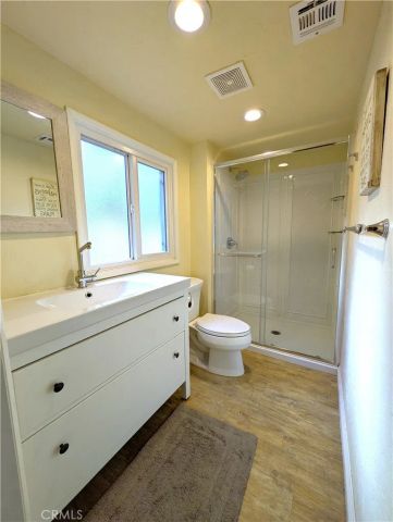 693 Knight Avenue, Big Bear Lake, CA 92315