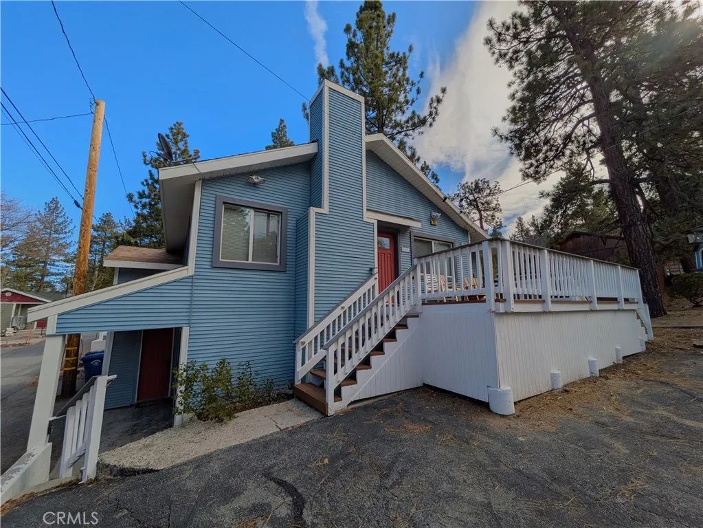 693 Knight Avenue, Big Bear Lake, CA 92315