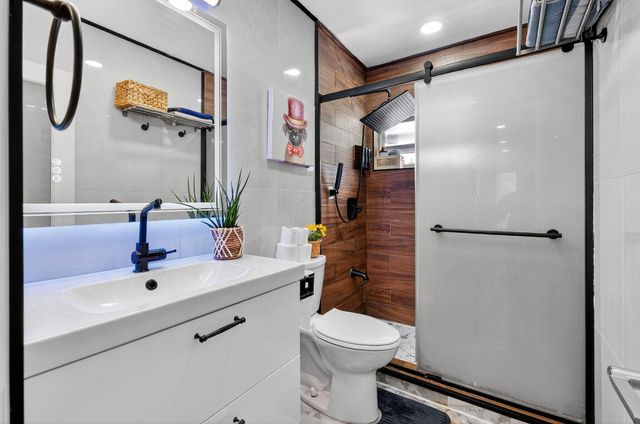 363 Washington Avenue 32, Miami Beach, FL 33139