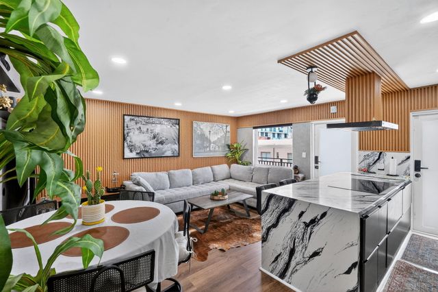 363 Washington Avenue 32, Miami Beach, FL 33139