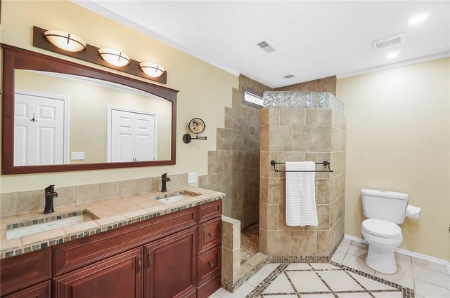 6604 Rolling Glen Drive, Huber Heights, OH 45424