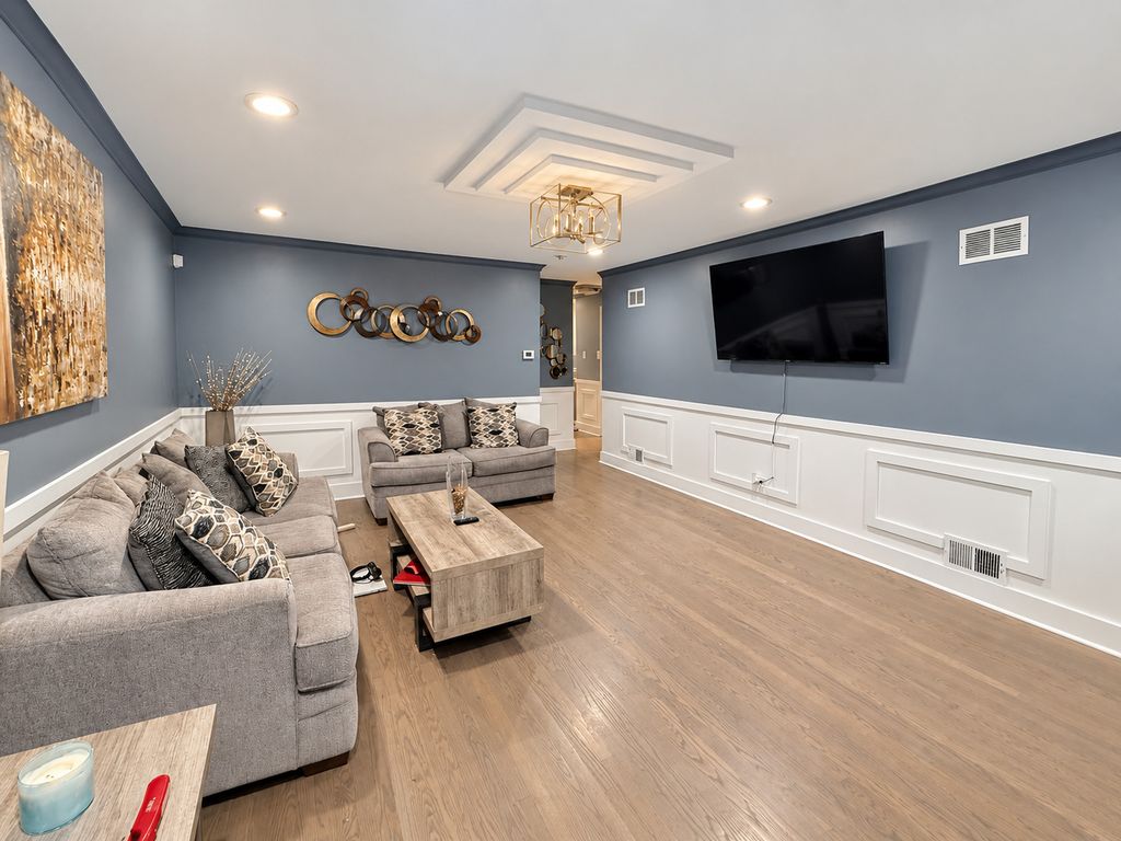 365 Marquette Avenue, Calumet City, IL 60409 — photo 4