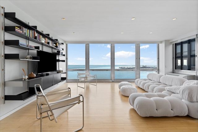 880 N LAKE SHORE Drive 16DH, Chicago, IL 60611