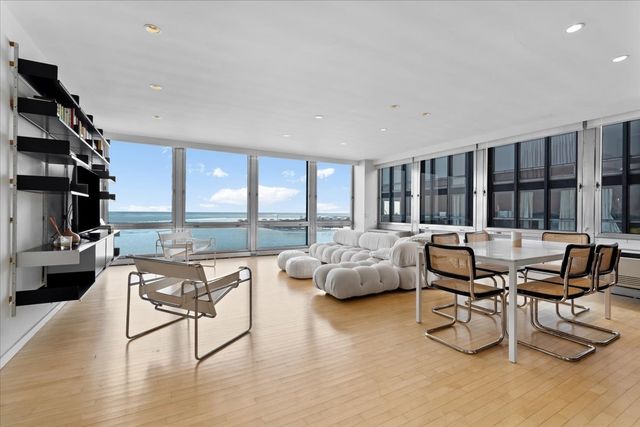 880 N LAKE SHORE Drive 16DH, Chicago, IL 60611