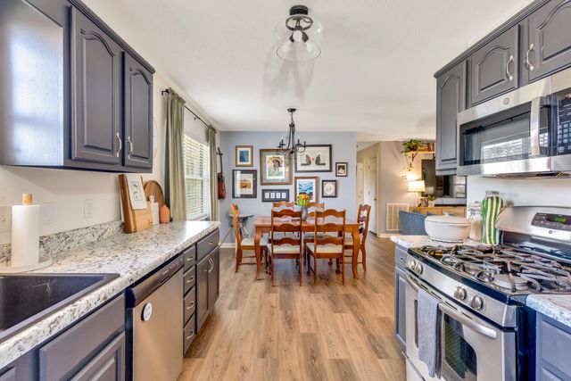 804 Schmidt Road, Rossville, GA 30741