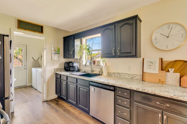 804 Schmidt Road, Rossville, GA 30741