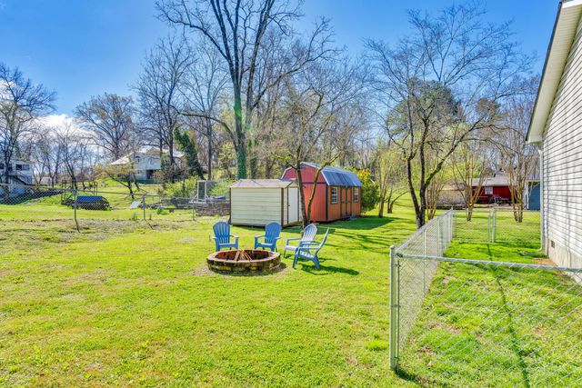 804 Schmidt Road, Rossville, GA 30741