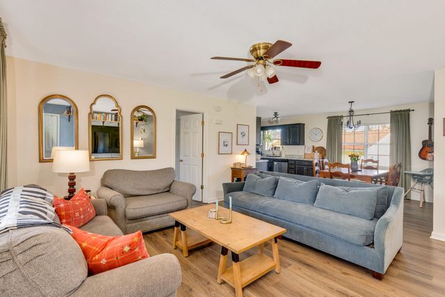 804 Schmidt Road, Rossville, GA 30741