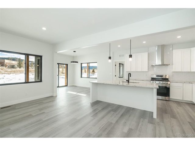 151 Buckhorn Cir, Granby, CO 80446