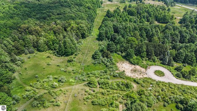 4.2 Acres January Drive, Traverse City, MI 49684