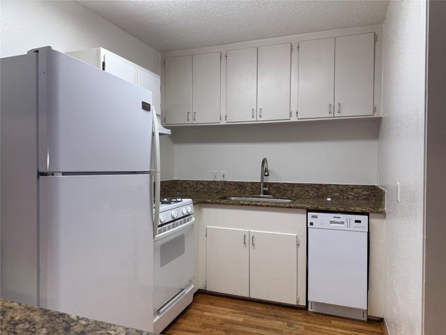 1801 Cortlandt Street 16, Houston, TX 77008