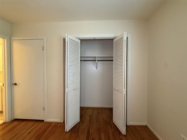 1801 Cortlandt Street 16, Houston, TX 77008