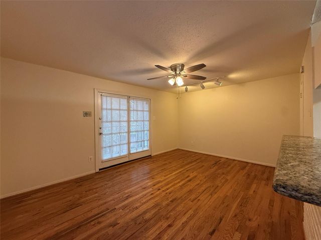 1801 Cortlandt Street 16, Houston, TX 77008