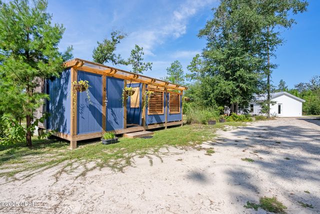 20144 NW Whitewater Grade Road, Clarksville, FL 32430