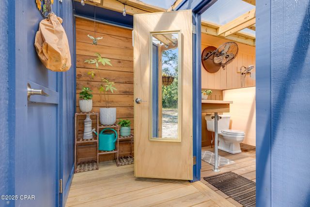 20144 NW Whitewater Grade Road, Clarksville, FL 32430