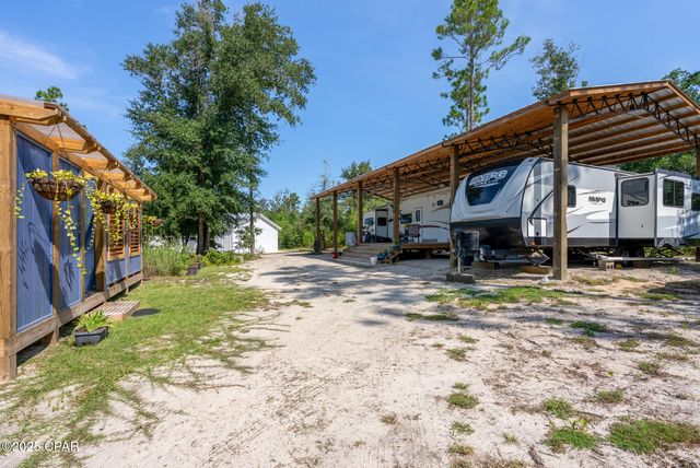 20144 NW Whitewater Grade Road, Clarksville, FL 32430
