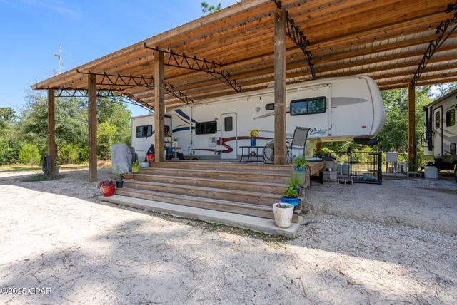 20144 NW Whitewater Grade Road, Clarksville, FL 32430