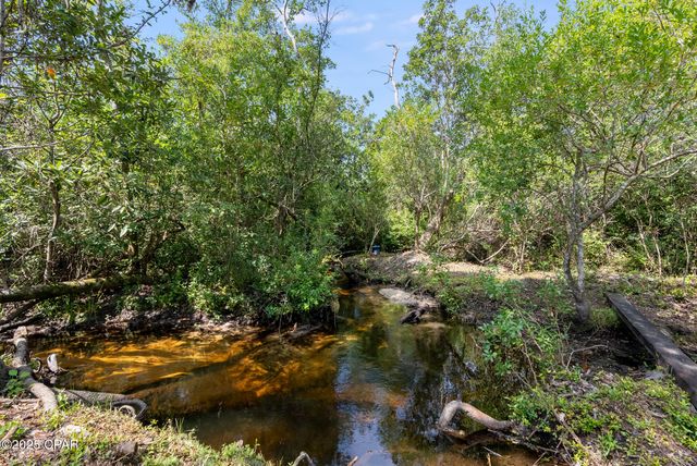 20144 NW Whitewater Grade Road, Clarksville, FL 32430