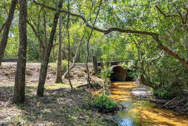 20144 NW Whitewater Grade Road, Clarksville, FL 32430