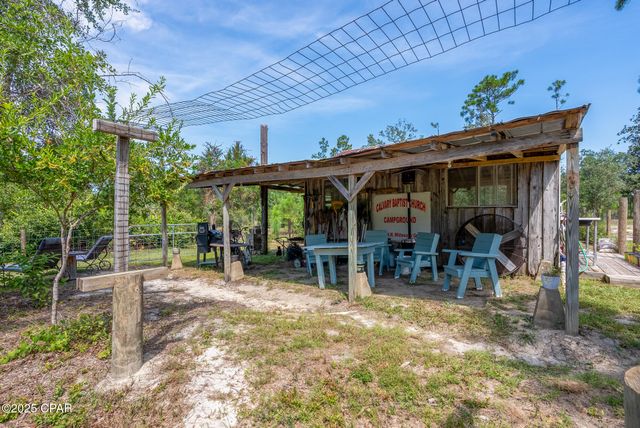 20144 NW Whitewater Grade Road, Clarksville, FL 32430