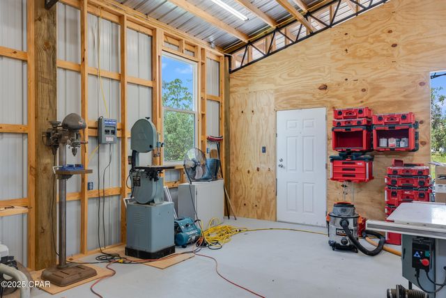 20144 NW Whitewater Grade Road, Clarksville, FL 32430