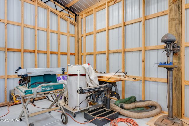 20144 NW Whitewater Grade Road, Clarksville, FL 32430