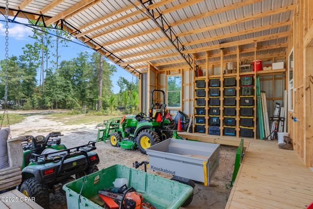 20144 NW Whitewater Grade Road, Clarksville, FL 32430