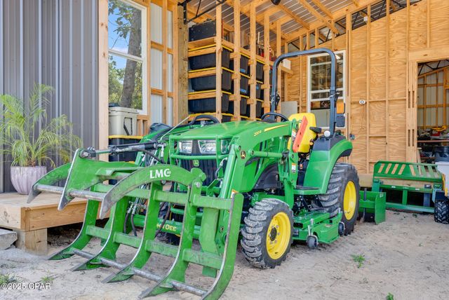 20144 NW Whitewater Grade Road, Clarksville, FL 32430